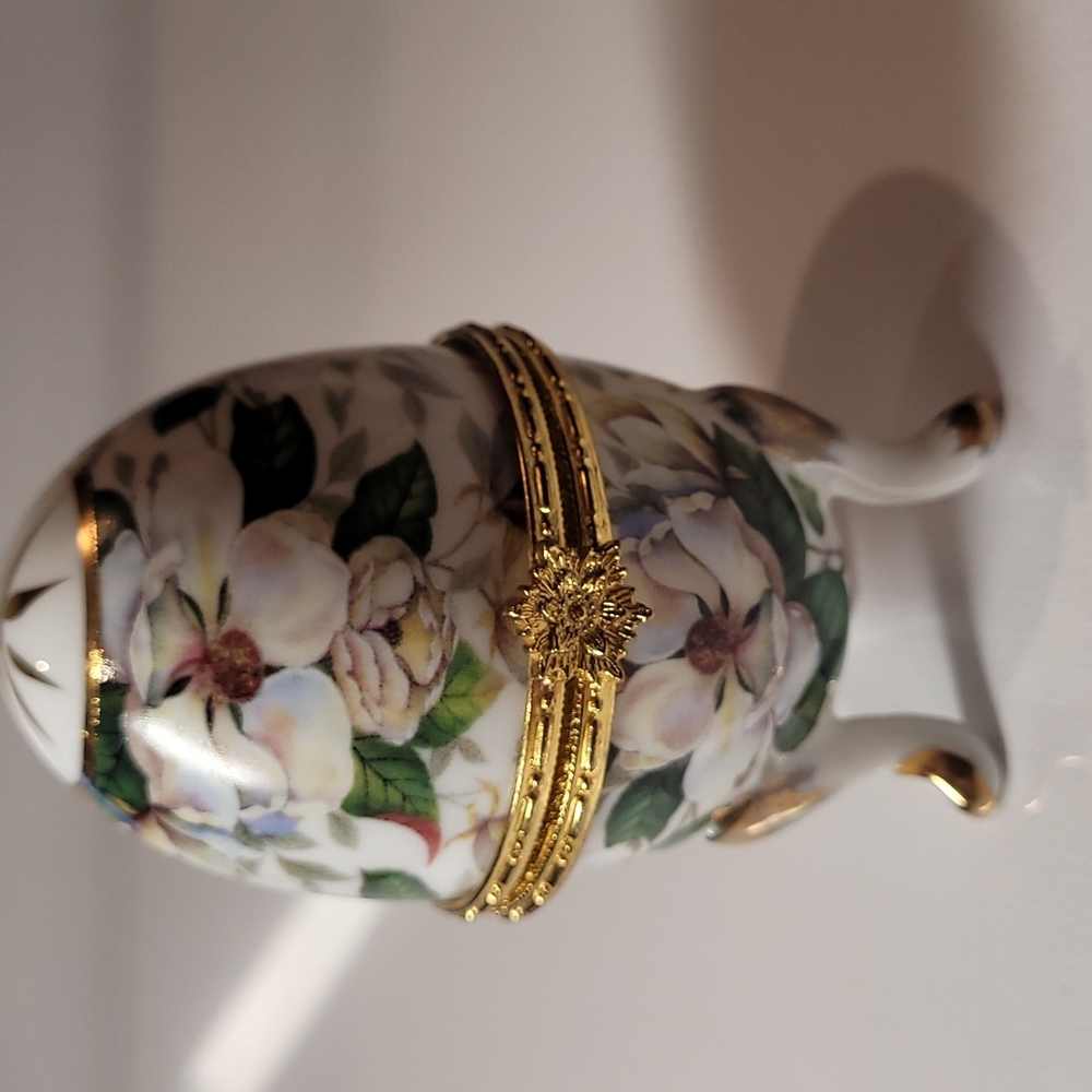 Formalities jewelry Trinket box made in China